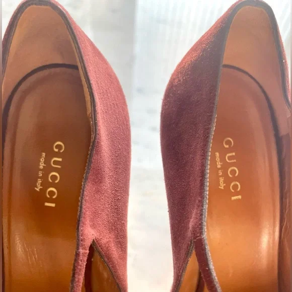Gucci Suede peep toe heels, T-Strap, buckles, maroon, 37, EUC - Picture 12 of 15